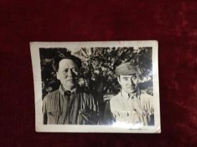 抗争时期毛林照片（10x7.5)cm
