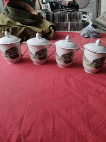 六七十年代中国宣化瓷茶杯，四个其中有一个盖有磕碰掉瓷，实拍图片