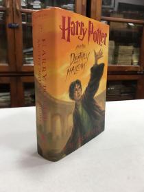 Harry Potter and the Deathly Hallows 16开精装带书衣 品好 利·波特与死亡圣器