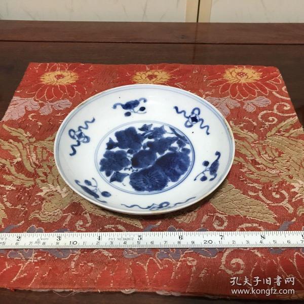 H-0691-002日本回流 明清陶瓷 老茶器 （青花缠枝花卉浅盘  ）古伊万里 【壶承杯承 】八思巴文款/直径约15厘米