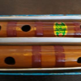 笛子。天津静海县盛兴乐器厂笛子。三盛兴博物馆筹建寻找有识之士共建共享辉煌干就完了。