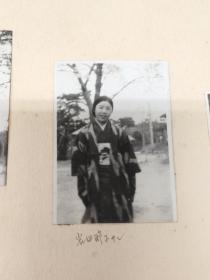 老照片   老相册 昭和时期日本家庭照片 和风老照片 有日本顶级大学 庆应义塾大学校园照片 战时老照片 
家庭写真 人物合影 和风照 和服等 有文字说明 总计80余张