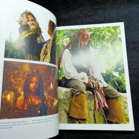 【英文原版书 无书衣 内新】Bring Me That Horizon：THE MAKING OF PIRATES OF THE CARIBBEAN加勒比海盗电影拍摄全记录  "Pirates of the Caribbean" trilogy of movies