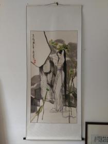 周分田国画人物精品恋荷图（参展作品），立轴八平尺，品好包快递发货。