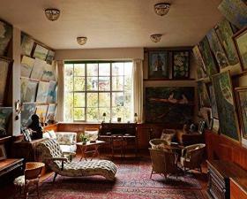 A DAY WITH CLAUDE MONET 克劳德莫奈在吉维尼的一天 英文原版