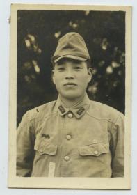 1938年侵华日军陆军士兵安原龟制服照，7.2X4.8厘米, 泛银