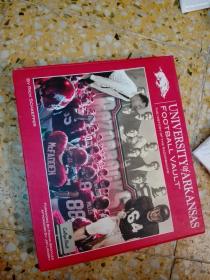 UNIVERSITY  OF ARKANSAS  FOOTBALL  VAULT   THE STORY OF THE RAZORBACKS