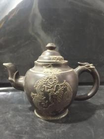 收来一个老茶壶 紫砂镶银茶壶