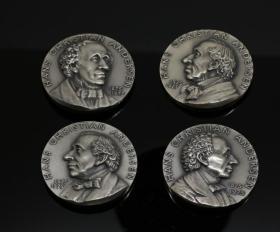 大银章 安徒生童话 一共683克银 每个直径5厘米 1975年钱币收藏