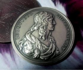 法国 大银章 路易十三 直径7厘米 202克
