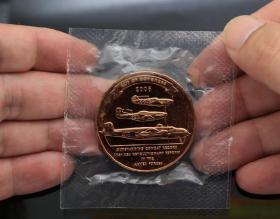 钱币稀有的大铜章 直径3.8厘米 27克 空军