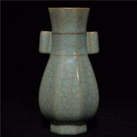 汝窑冰裂纹八方贯耳瓶  16.5X8.5cm