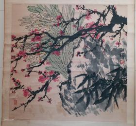 著名花鸟画家田瑞先生手绘花鸟精品，立轴，尺寸:画芯，斗方69cmx69cm，立轴尺寸:高190cm，宽77cm。田瑞(1942年生一):中国美术家协会会员; 山东美协理事，德州学院美术系教授，1963年毕业于山东艺术专科学校國画系，在校师从于希宁、张鹤云教授，后又求师于李苦禅、王雪涛、孙其峰等大师，1996年应邀赴日本举办画展，作品多次被法国、美國等多國友人收藏，多次参展国家级美展并获奖。