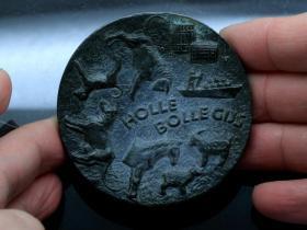 钱币荷兰 大铜章 直径6.2厘米 203克 厚实 上色版 浇铸章