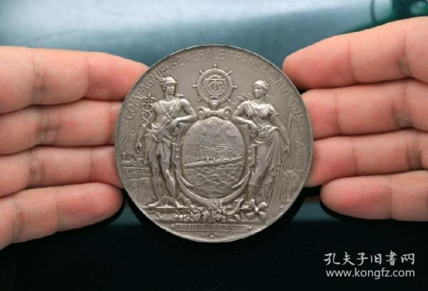 钱币精美的法国大银章(非大铜章) 68 mm 167克 模型车模玩偶摆件