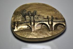 法国大铜章 在巴黎的心脏地带