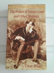 The Picture of Dorian Gray and Other Writings (Bantam Classics)