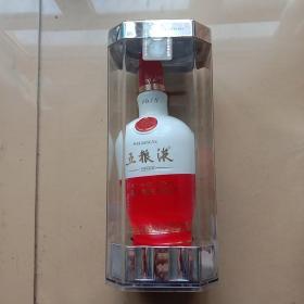 五粮液酒瓶