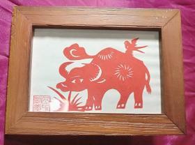 十二生肖属相动物牛年剪纸画木镜框摆件手工艺品中国特色纪念品收藏保真品