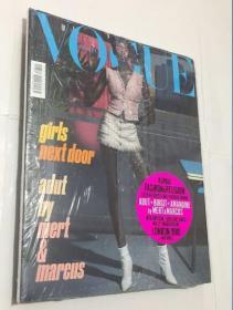 意大利 VOGUE 意大利版 ITALIA 2018年4月 女装设计 时尚杂志 N.812 带配饰副刊