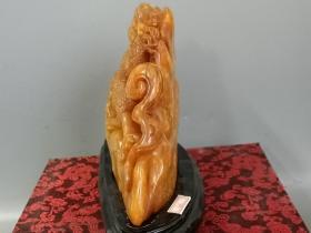 乡下收的清代雕工不错的田黄石龙摆件