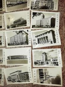 北京在建设中1949-1959 北京建筑风景史料图片尺寸10*6CM、24张全带原装小封套、北京国营人民图片社出品  约六零年代老照片