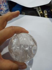 大的纯天然水晶球，有绺裂，保真正品，售出不退。