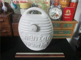 期间的5.7干校~沈陶白瓷暖脚壶水鳖暖水袋民俗老物品。第14弹