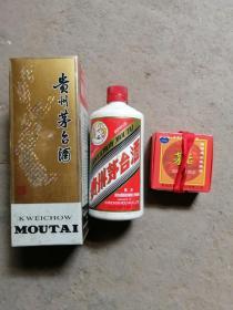 2000左右飞天茅台酒盒一套