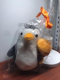 毛绒小企鹅 儿童玩具 毛绒玩具 可爱小企鹅拿伞玩具