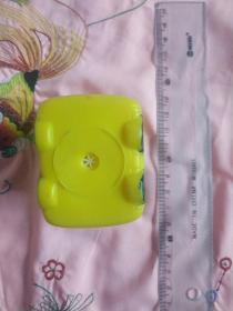 塑料胶皮带带响 小玩具 (小汽车+交通灯)(合售)
