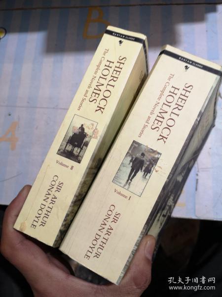 Sherlock Holmes : the complete novels and stories （福尔摩斯探案全集,英文原版,两册全,） 正版现货（内页干净
