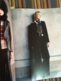 High Fashion 2002年 8月