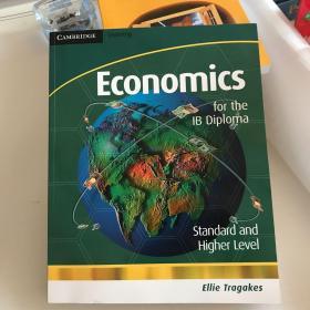 Economics for the IB Diploma with CD-ROM（大16开，附一张光盘）