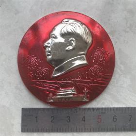 红色纪念收藏**时期毛主席像章胸针徽章包老物件真正品烟花