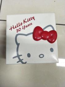 日本原版 Hello kitte 30周年纪念手表 纪念册两本