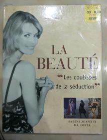 LA  BEAUTE