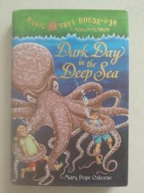 Dark Day in the Deep Sea (Magic Tree House, No. 39)神奇树屋系列