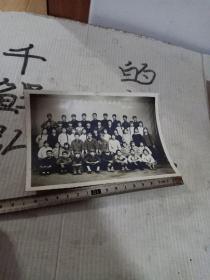 1976年宏伟中学七年一班毕业留念