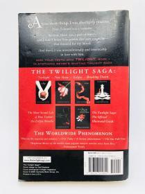 Twilight (The Twilight Saga, Book 1) 英文原版《暮光之城》第一册