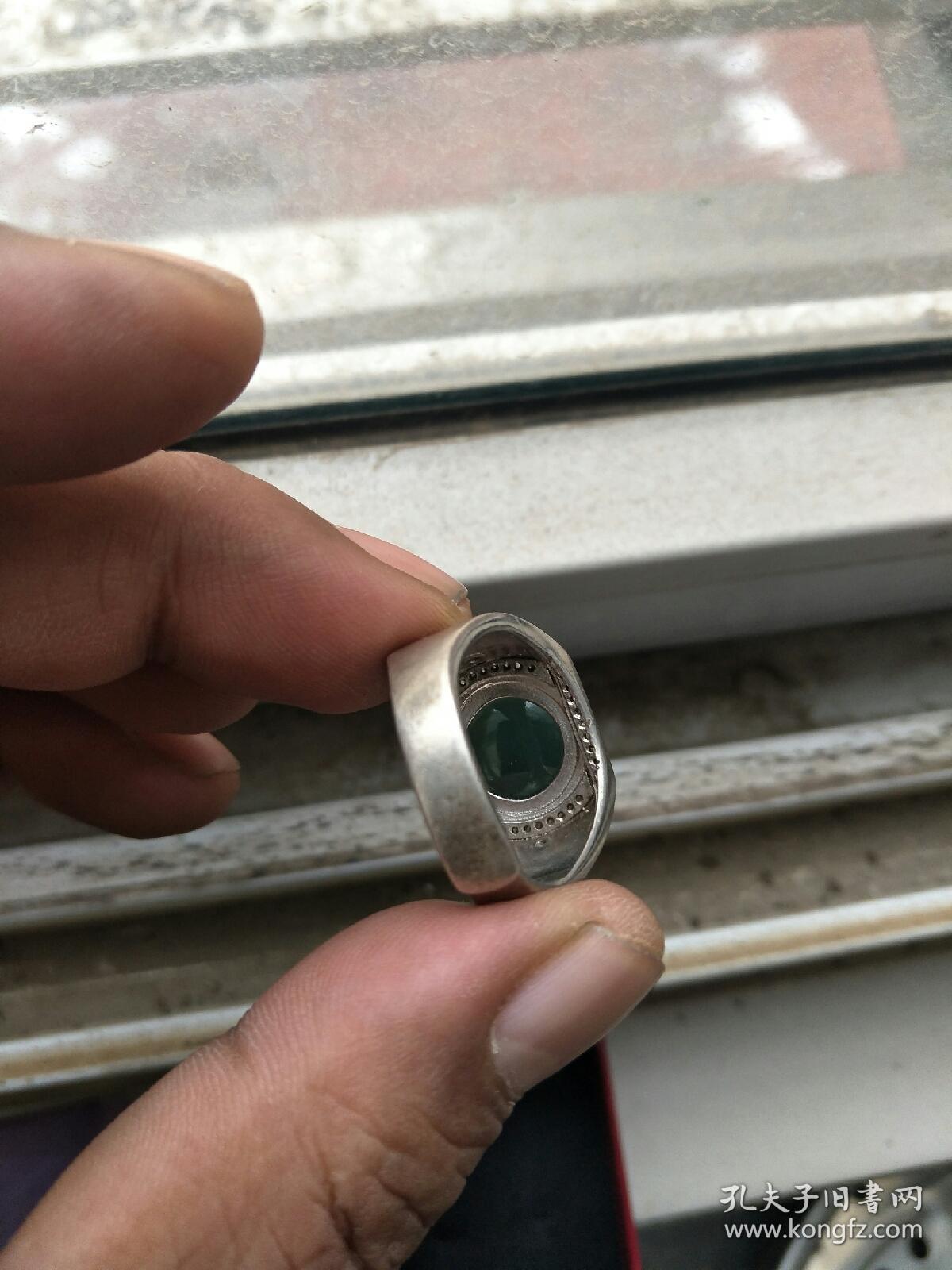 925银镶嵌天然a货翡翠，男戒，活口大小可调，假一赔十，支持全国检验！包真不包邮！