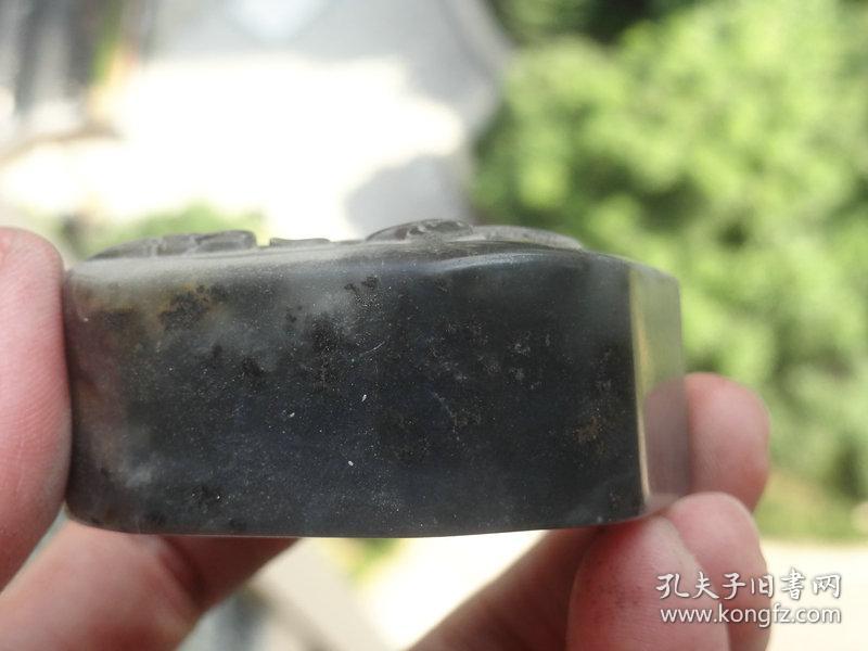 明清时期老和田玉龙印尺寸：5.1x2.1cm重：133.2g喜欢的可联系