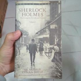 Sherlock Holmes：The Complete Novels and Stories Volume I