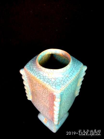 古玩杂相拆迁收到的人物瓶收藏ax