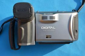 日本原装 夏普DH4000 老磁带手持摄影机
