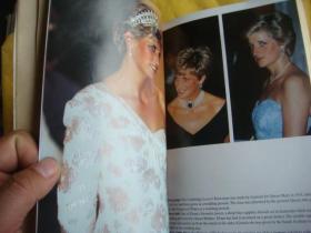 THE WEALTH OF THE WINDSORS <温莎王朝的财富>>英文原版插图本 大32开