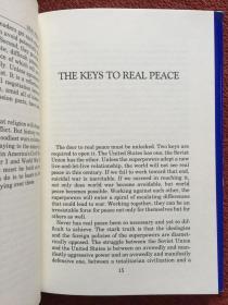 《REAL PEACE》(英语：真正的和平)1983年初印，32开硬精装+护封，理查德 · 尼克松签名