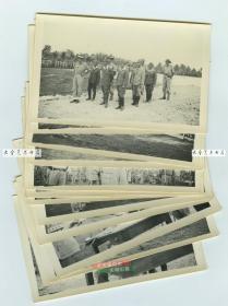 民国1945年日本在大洋洲的投降仪式老照片一组15张，根据记载，婆罗洲、英属新几内亚、俾斯麦群岛、所罗门群岛日军向澳大利亚陆军总司令投降