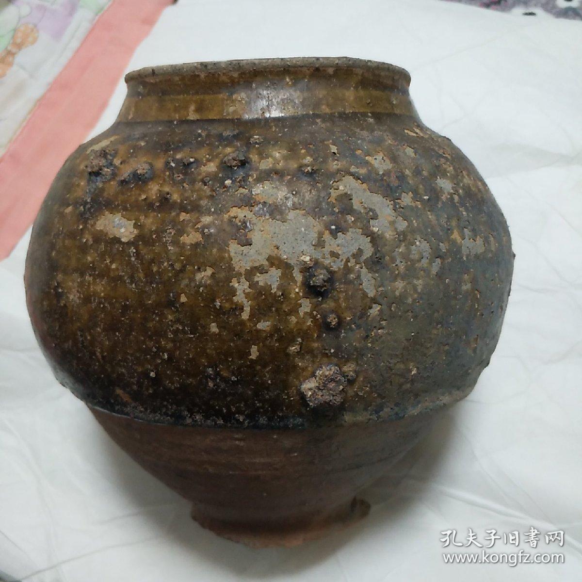 唐  黄釉，小罐