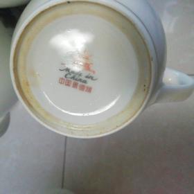 老瓷茶杯4个（一个有点磕）